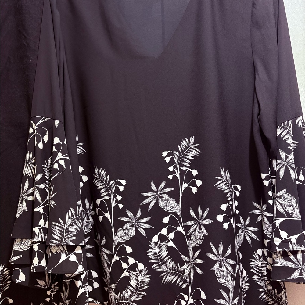 Black and White Floral Women's Jumpsuit - Picture 2 of 12